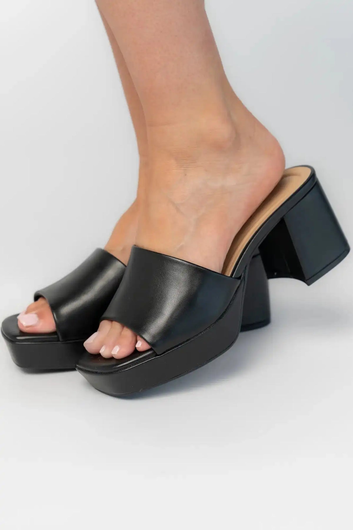 Adenine Platform Chunky Heel