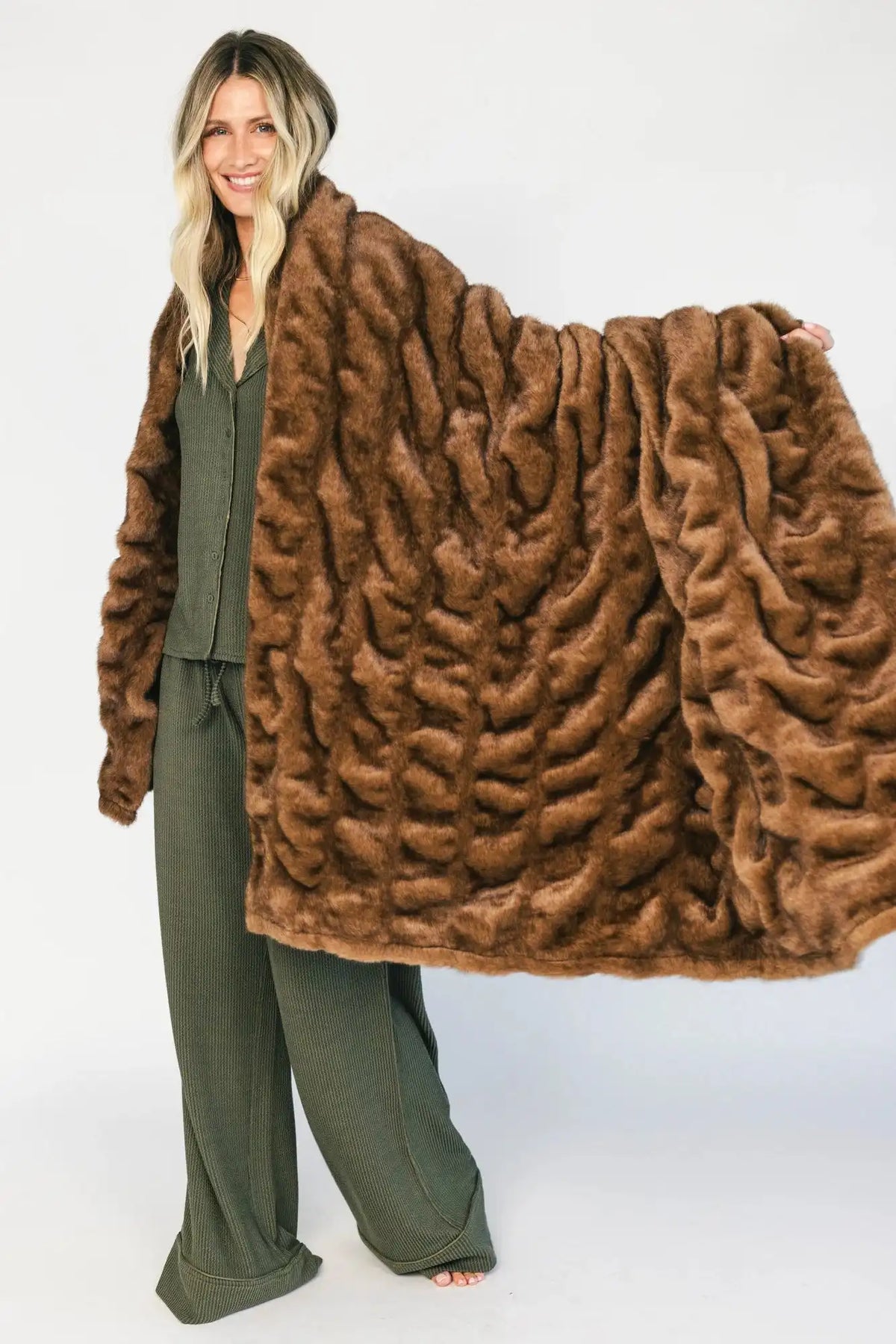 Sunday Throw Blanket