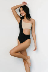 Treasure Cut-Out One Piece