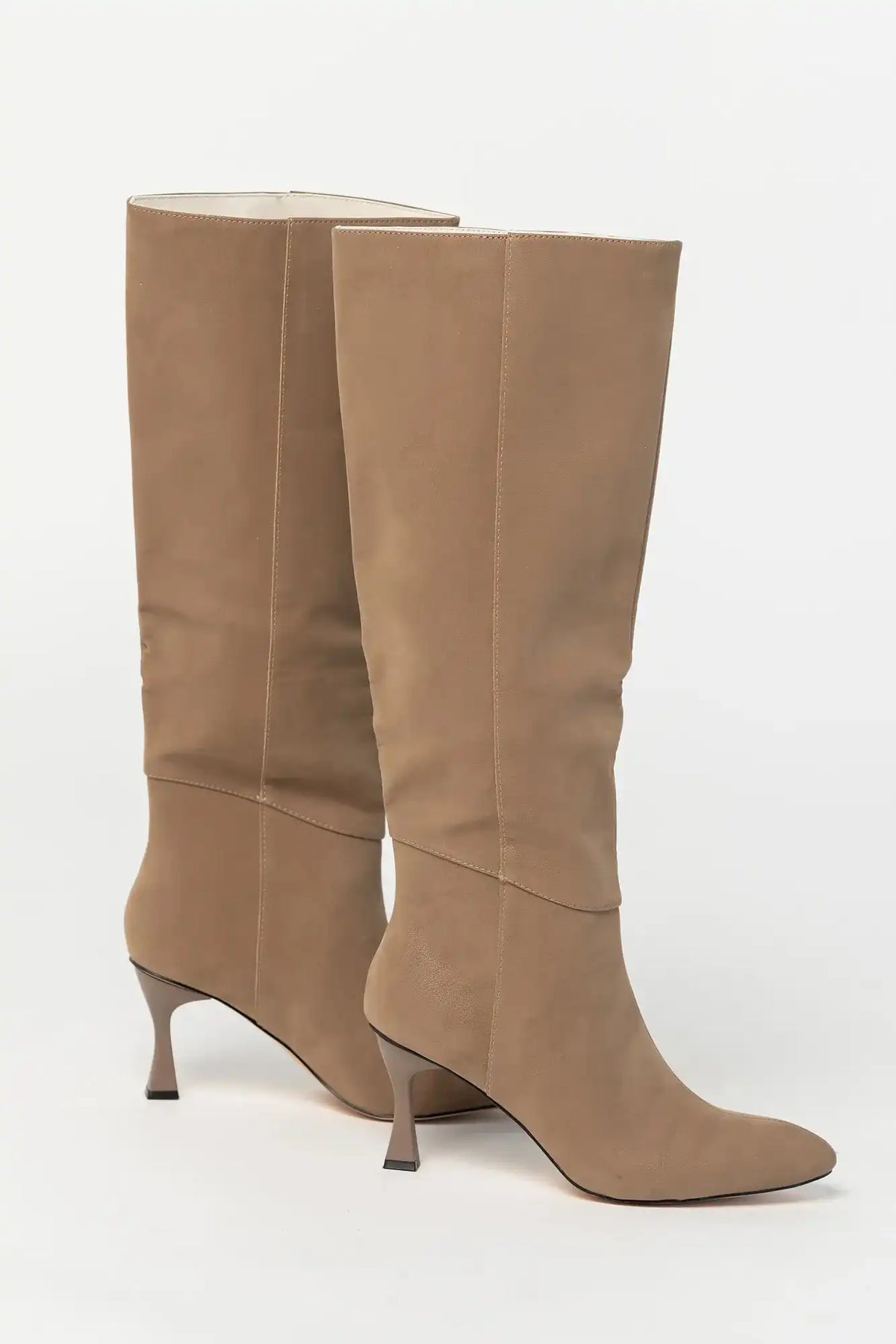 Caitlyn Pointed Toe Knee High Boots